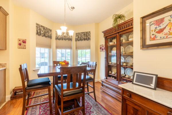 Duplex Cottage Dining Area